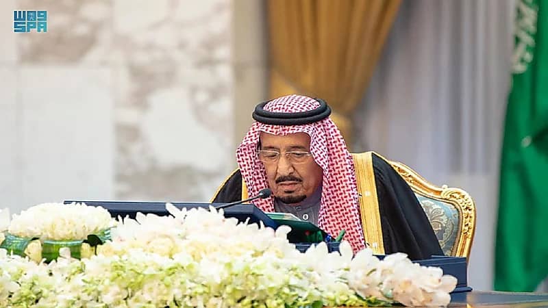 الموافقة على انضمام المملكة لاتفاقية تنظيم نقل الركاب بين الدول العربية وعبرها