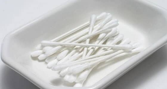 بالفيديو.. الصحة تكشف عن خطر جسيم لـ " أعواد تنظيف الأذن "