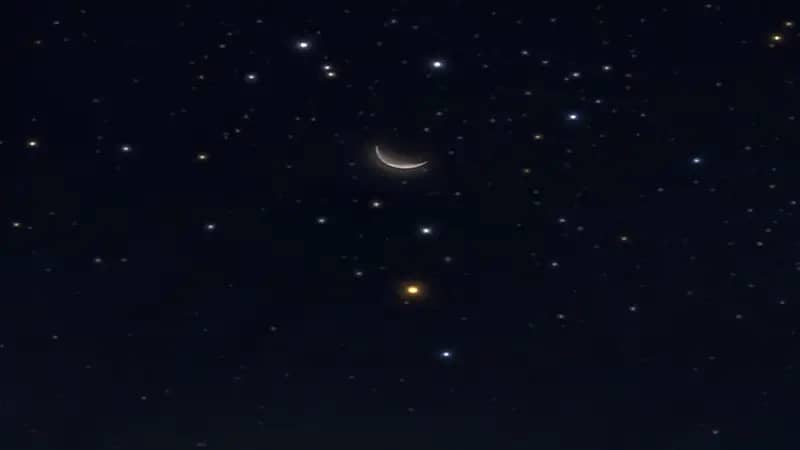 "فلكية جدة": سماء المملكة تشهد اقتران القمر بنجم قلب العقرب