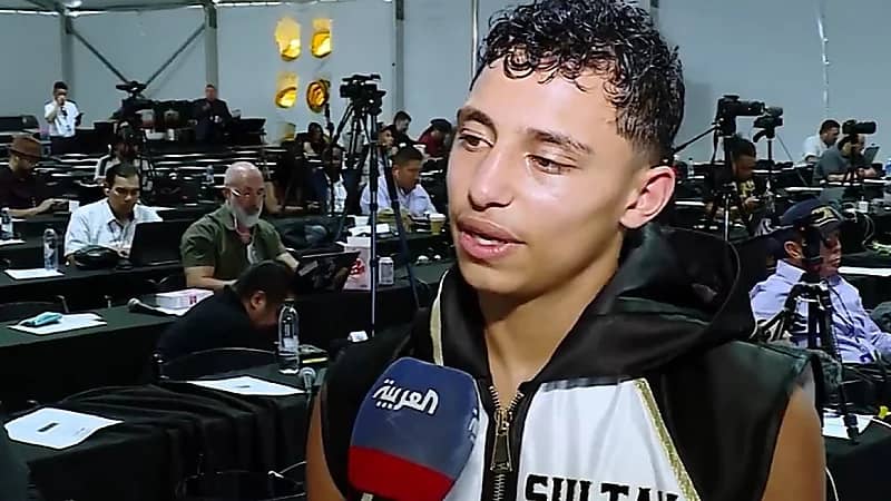 الملاكم سلطان المحمد بعد فوزه على كارابالو: فخور برفع اسم بلادي في المحافل.. فيديو