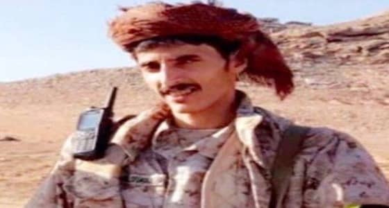 بالفيديو.. " الشهري " يتغنى ببيت شعر وطني قبل استشهاده