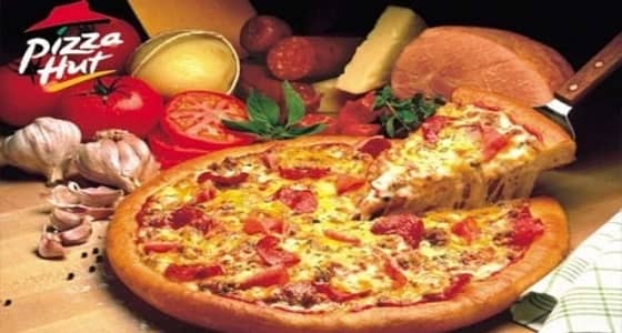 بالفيديو.. حذاء يطلب لك البيتزا بضغطة زر