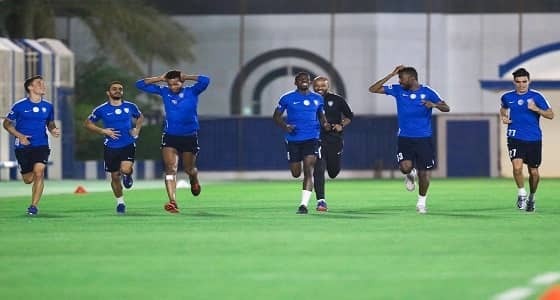 بالصور.. الهلال يواصل تدريباته استعدادًا لمواجهة الفتح