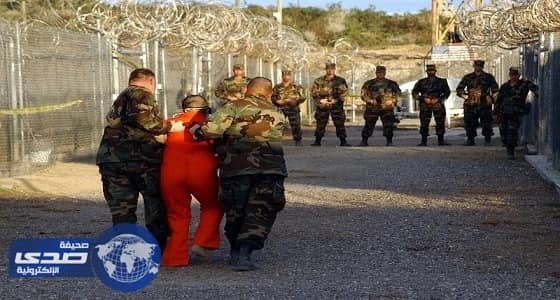 عائلات معتقلي جوانتانامو يتواصلون هاتفيا مع ذويهم بفرع الهلال الأحمر بالمدينة