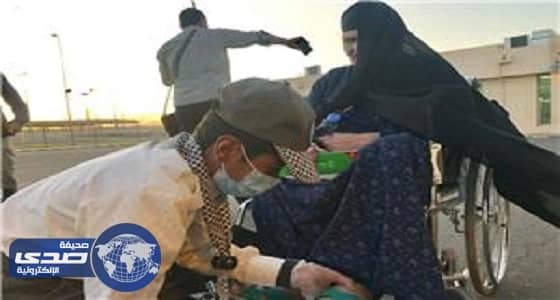 ⁠⁠⁠⁠⁠كشافو مكة يستقبلون حجاج ساحل العاج