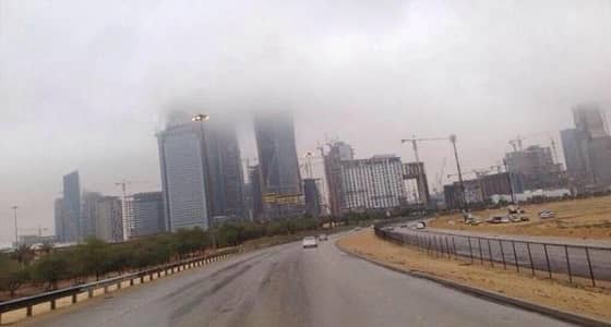 الأرصاد: نشاط في الرياح السطحية وسقوط الأمطار علي أنحاء المملكة