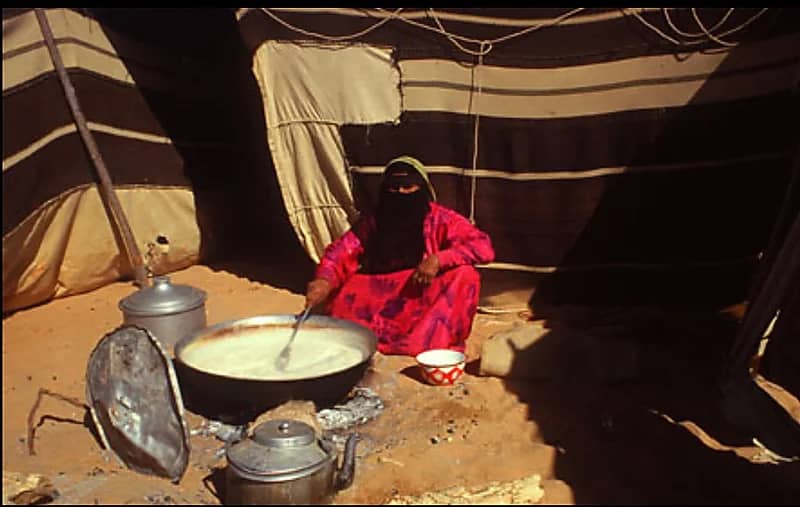 صورة من قديم الطيبيين