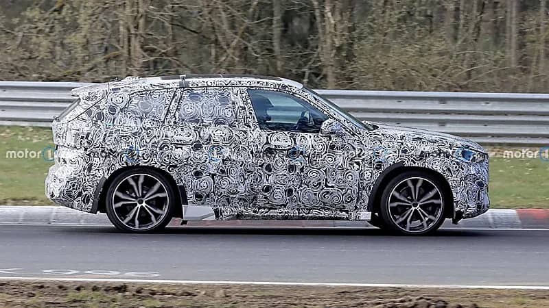 شاهد.. بي إم دبليو تستعد لتدشين السيارة  X1    الجديدة