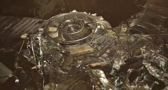 صورة| العثور على بطاقة محترقة بين حطام طائرة الموت
