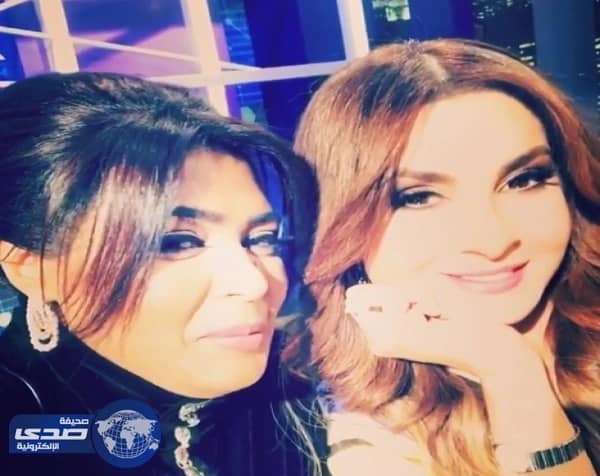 بالفيديو.. وعد بكواليس برنامجها الجديد " لابسه اللي علي الحبل "