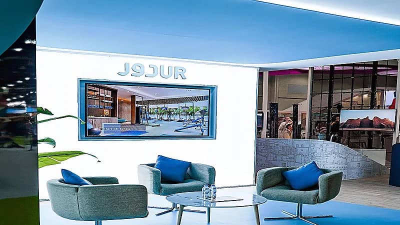 "دور للضيافة" تستعرض أحدث توسعاتها وخدماتها في معرض سوق السفر العربي