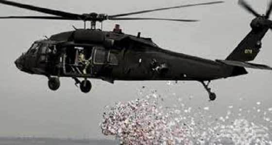 طائرات التحالف تلقي منشورات تحذيرية لأهالي الحديدة