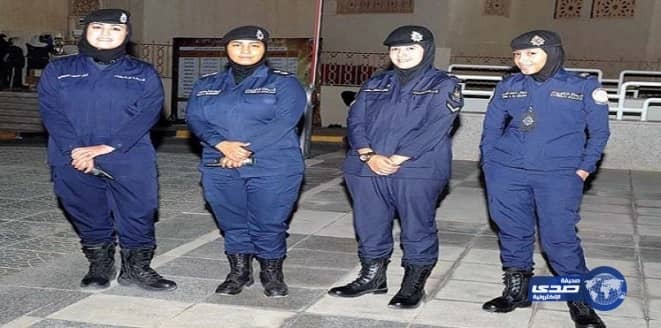 شرطيات الكويت يتمسكن بالملابس الضيقة والمكياج رغم التحذيرات