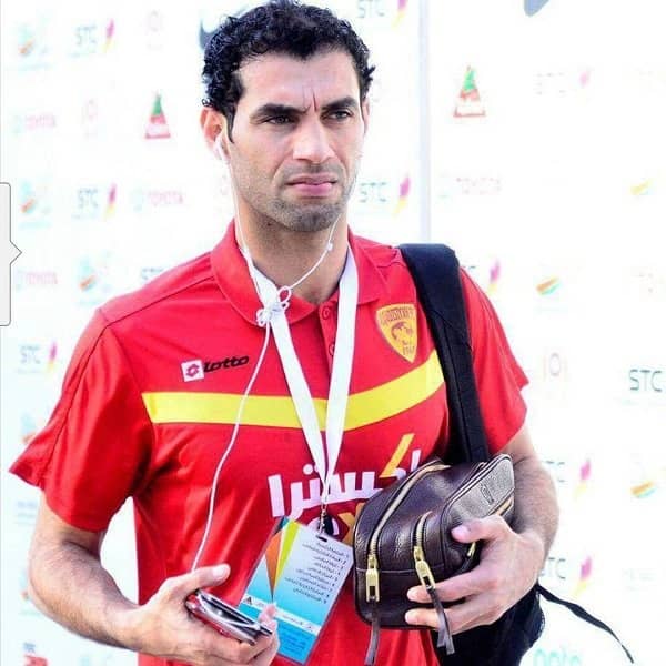 رسميا.. الأمير يوقع للأهلي