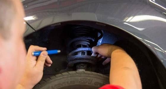 أهمية ممتص الصدمات بالسيارات و مؤشرات تدل على تلفه