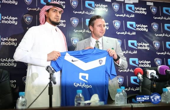 بالفيديو: الهلال يقدّم مدرب الفريق الأول الروماني ريجيكامف