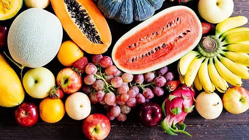 "خبيرة تغذية" تحذر من الأطعمة التي تحتوي على نسبة عالية من السكر