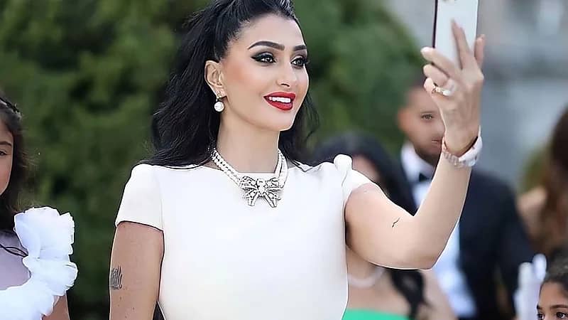 غادة عبدالرازق بملامح متغيرة في أحدث ظهور..صور