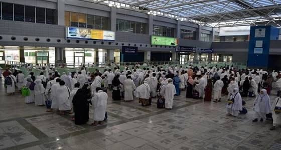 تعلمت اللغة في عمر الـ 13.. مواطنة تخاطب الحجاج بالفرنسية