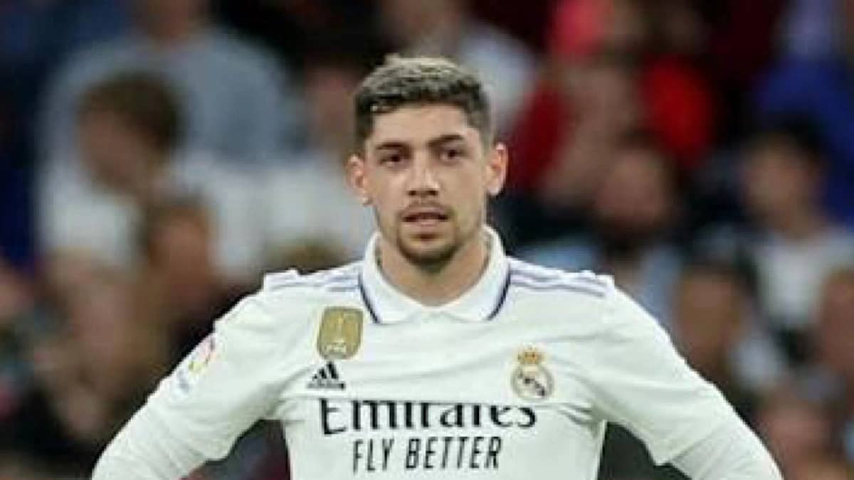 فالفيردي يوضح طبيعة إصابته ضد ليفربول