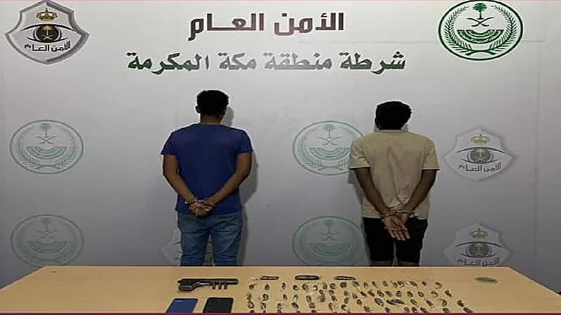 القبض على مخالفين لنظام أمن الحدود لترويج مادة الحشيش المخدر بجدة