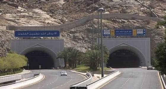 إصابات عديدة وكثافة مرورية بسبب حادث تصادم بالعاصمة المقدسة