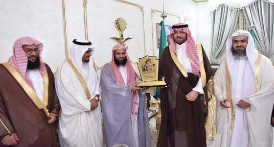 أمير الحدود الشمالية: أدعو جميع أفراد المجتمع لتقديم الدعم والمساندة لجمعية الأيتام 