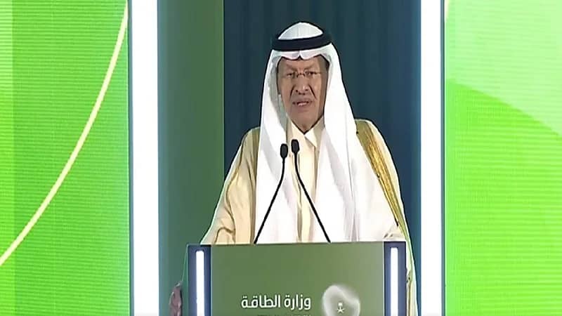 وزير الطاقة عن ريادة المملكة في الطاقة المتجددة: الحقوا بنا إن استطعتم.. فيديو