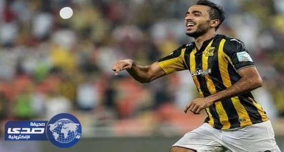 كهربا يحتفل بوالدته: " منورة يا ست الكل "