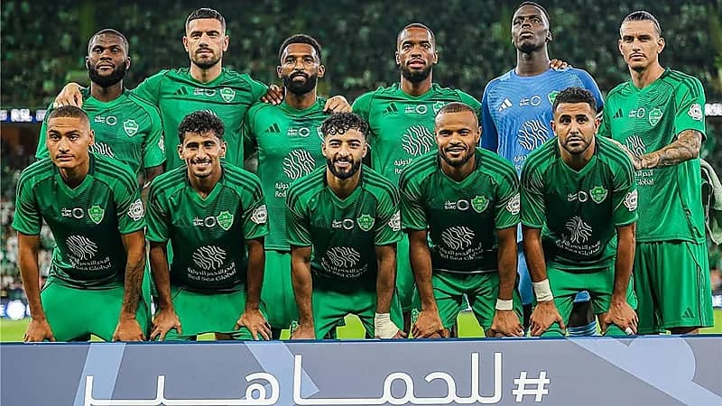 تيفو تاريخي لجماهير الأهلي قبل موقعة بيراميدز في كأس القارات