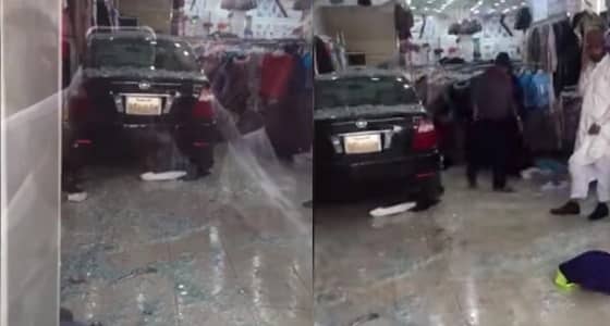 بالصور.. دخلت بسيارتها في محل ملابس.. أول حادث مروري لـ " إمرأة " بالأحساء