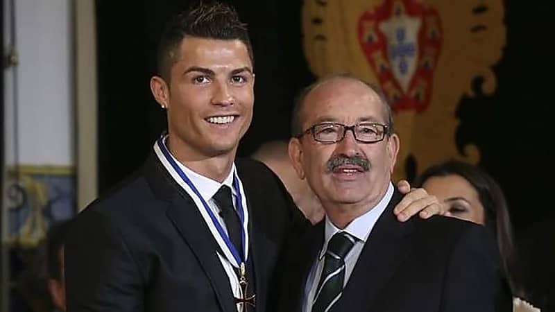 رونالدو يودع مكتشف موهبته بيريرا برسالة مؤثرة .. صورة