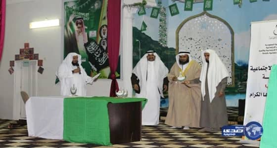 بالصور .. أمين عسير يشهد أوبريت المحور التهامي " وقفة وطت " بقرية السودة بعسير