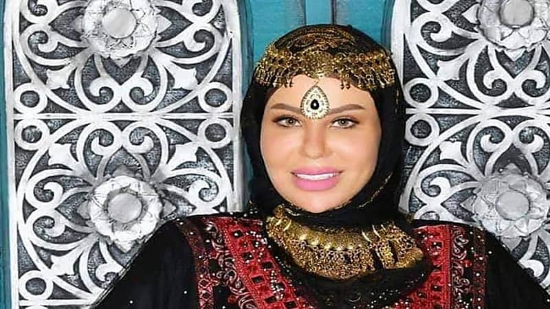 شمس الأسطورة تزيح الستار عن صك طلاقها من تركي القرني