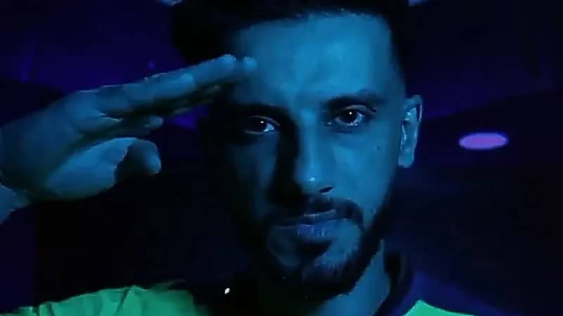 الحزم يتعاقد رسمياً مع عمر السومة .. فيديو