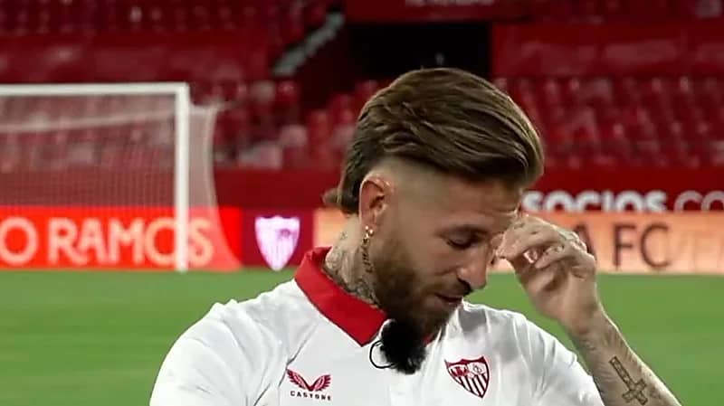 تأثر راموس وهو يسترجع ذكريات خروجه من إشبيلية بطريقة مؤلمة .. فيديو