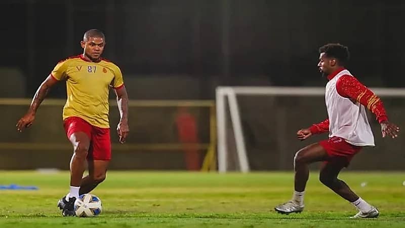 موعد عودة محترف النصر الى التدريبات