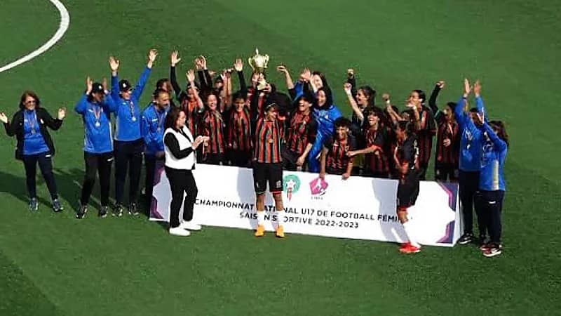 الشباب يتجه لإلغاء كرة القدم النسائية بعد رحيل الأميرة ريم بن عبد الله