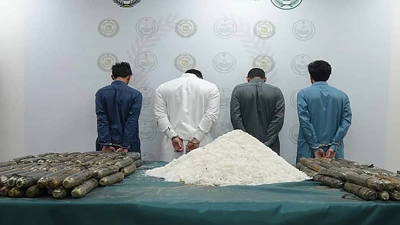 إحباط محاولة تهريب 147 كيلوجرامًا من الشبو مخبأة في حاويات شحنة رخام.. فيديو