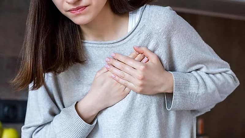 النساء أكثر عرضة للوفاة بالنوبة القلبية عن الرجال