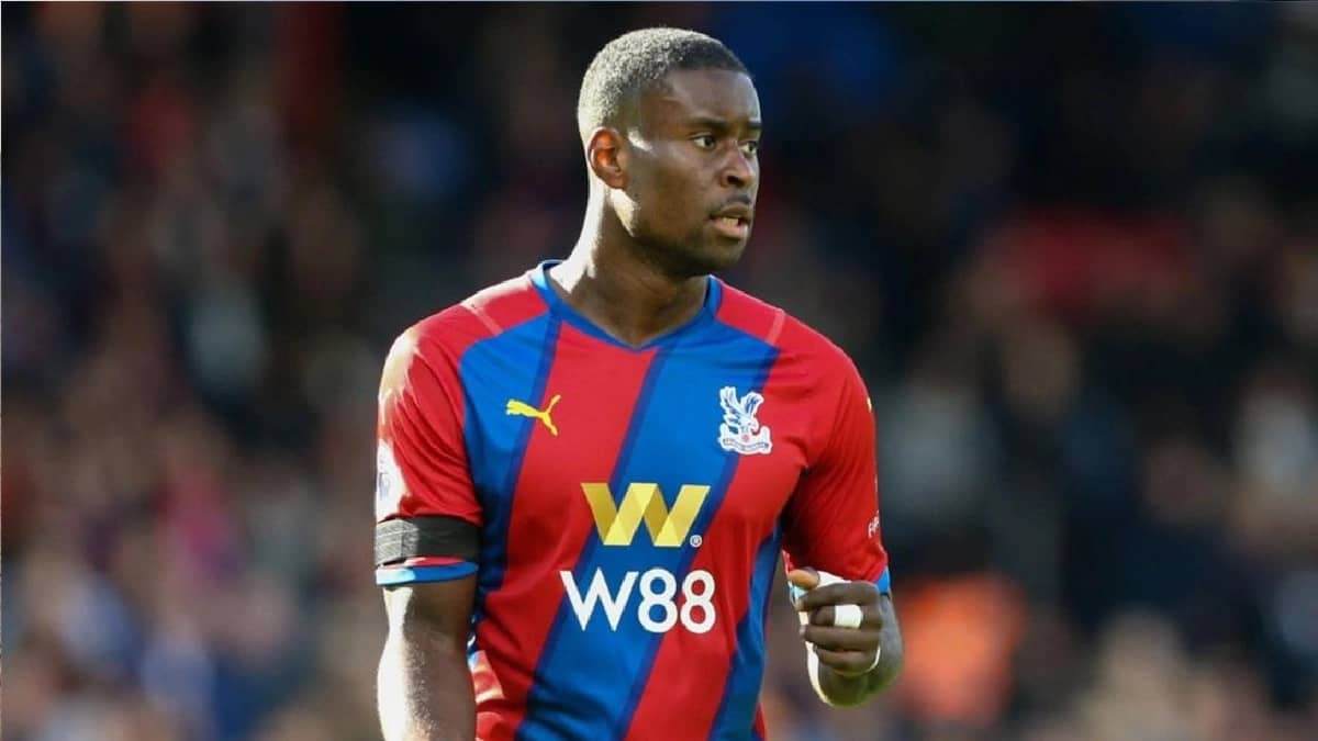 مارك غيهي يرفض تجديد عقده مع كريستال بالاس