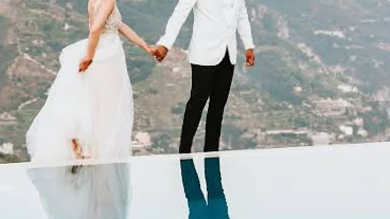 شركة فرنسية تتيح حضور حفلات الزفاف بتذاكر مدفوعة