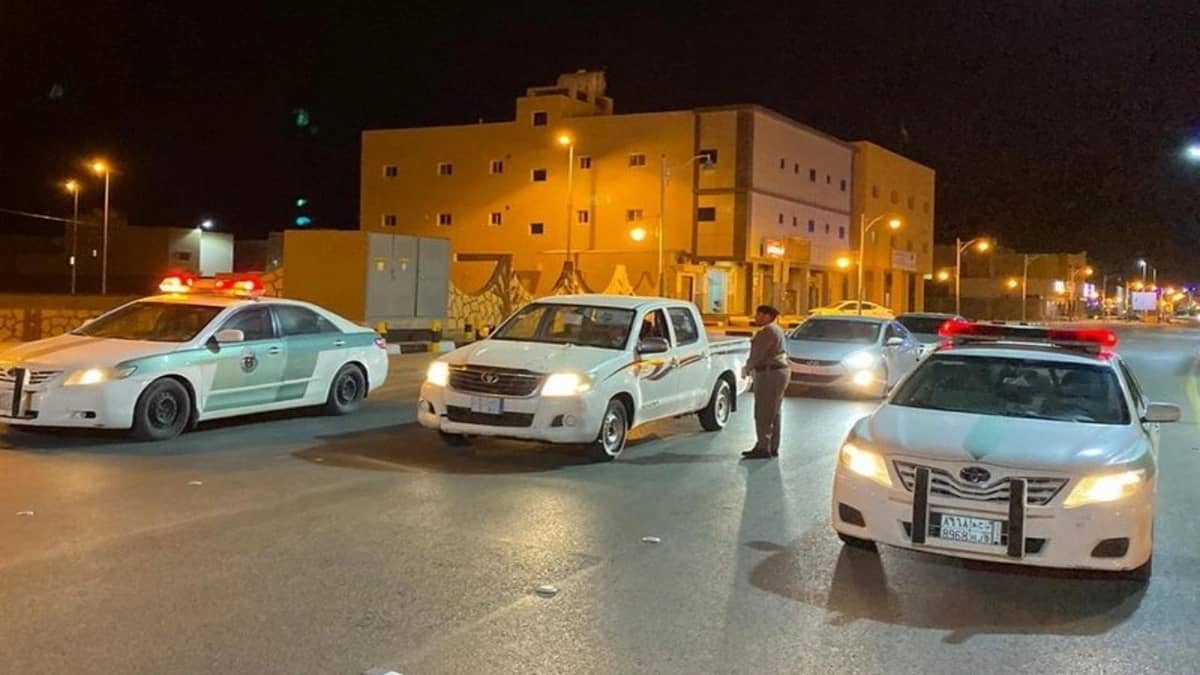 بالصور.. «مرور ثادق» يشن حملات لضبط مخالفات الشاحنات والمركبات