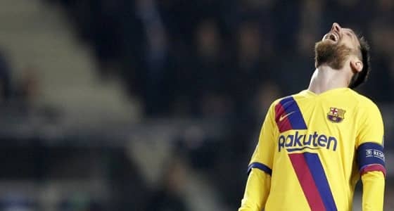 النيران الصديقة تمنح برشلونة صدارة مجموعته في دوري الأبطال