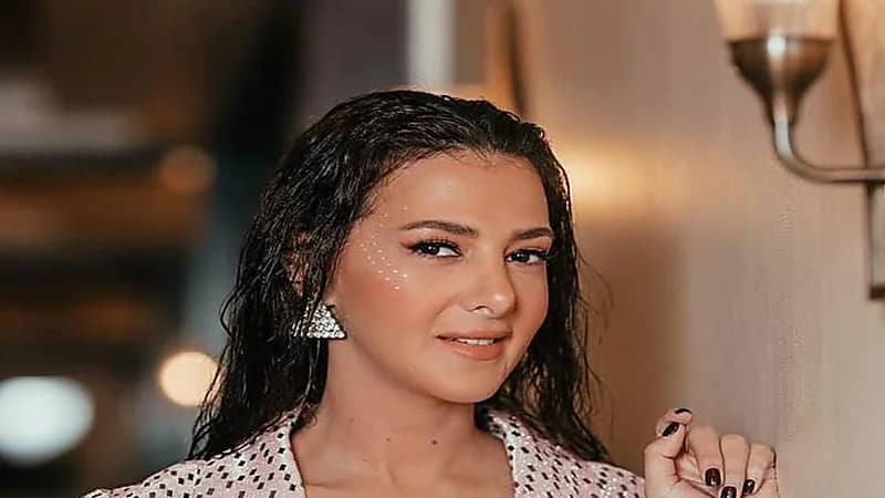 دنيا سمير غانم تعود للغناء من جديد