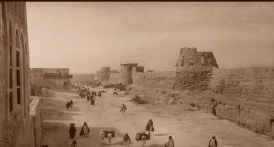 بالصور.. الحياة في مدينة الهفوف قبل 83 عامًا