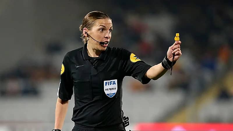 تعيين الفرنسية ستيفاني فرابارت حكماً لمباراة كوستاريكا وألمانيا