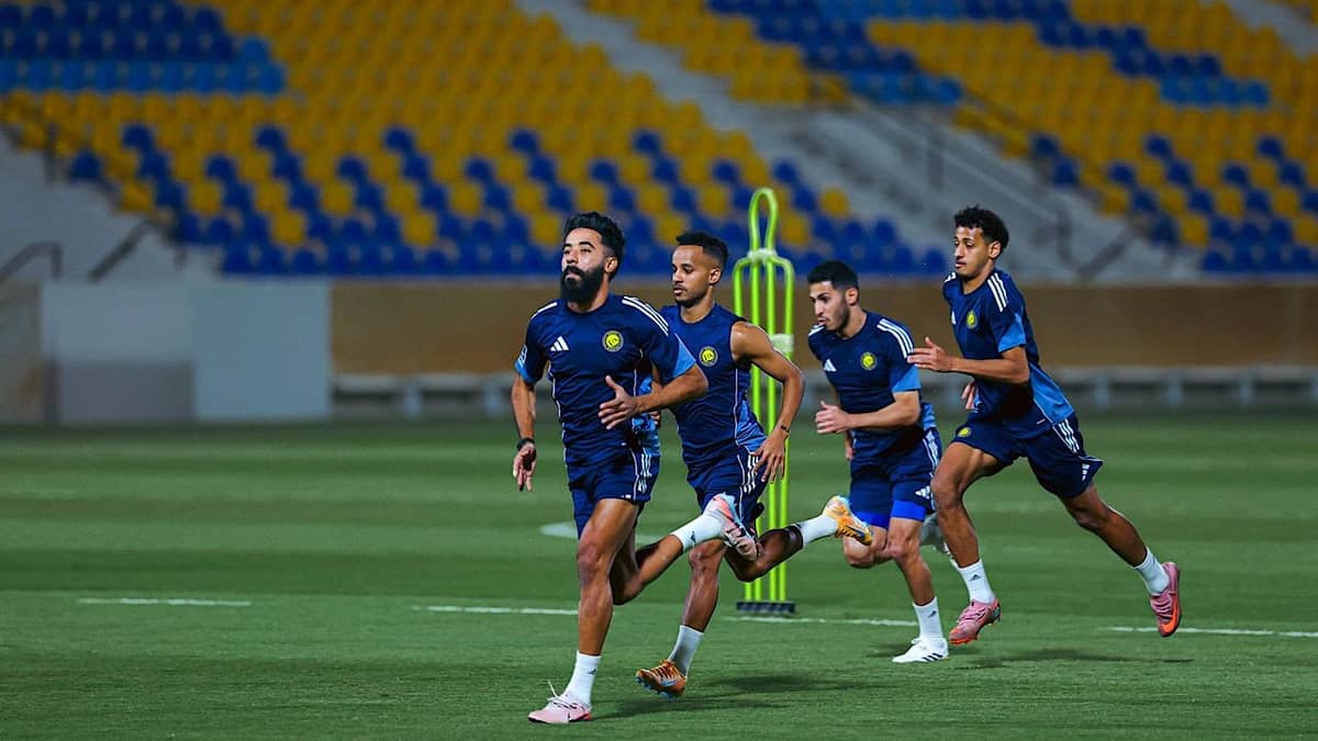 جيسوس يكتفي بحصة تدريبية خفيفة استعدادًا لمواجهة الاتحاد في كأس الملك