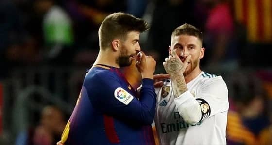 قبلة راموس وبيكيه لتهدئة ثورة كتالونيا قبل الكلاسيكو