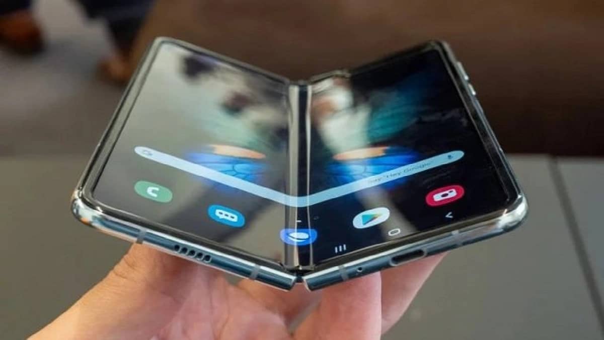 مميزات خارقة لهاتف "جلاكسي فولد 2" القابل للطي